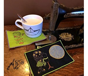 Stickserie ITH - Mug Rugs Sewing Girls